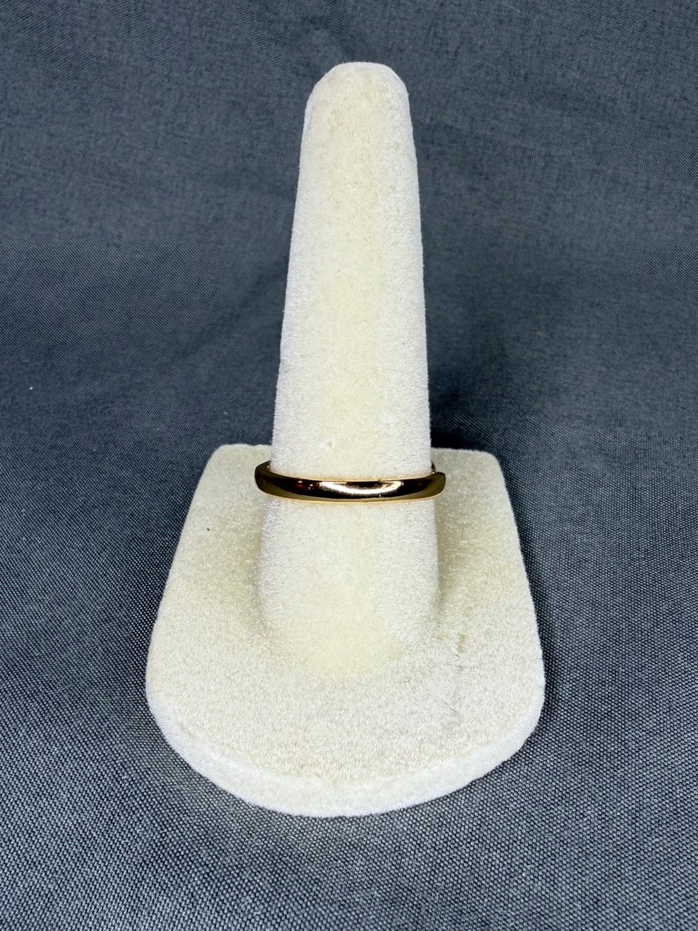 White Enamel Flower & Faux Pearl Adjustable Gold Tone Open Ring - Picture 7 of 7